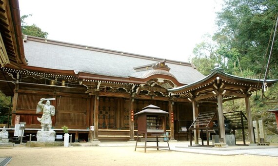 八十一番 白峰寺